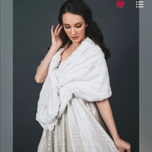 Faux Fur Stole - Bridal Wrap - Ivory Shawl